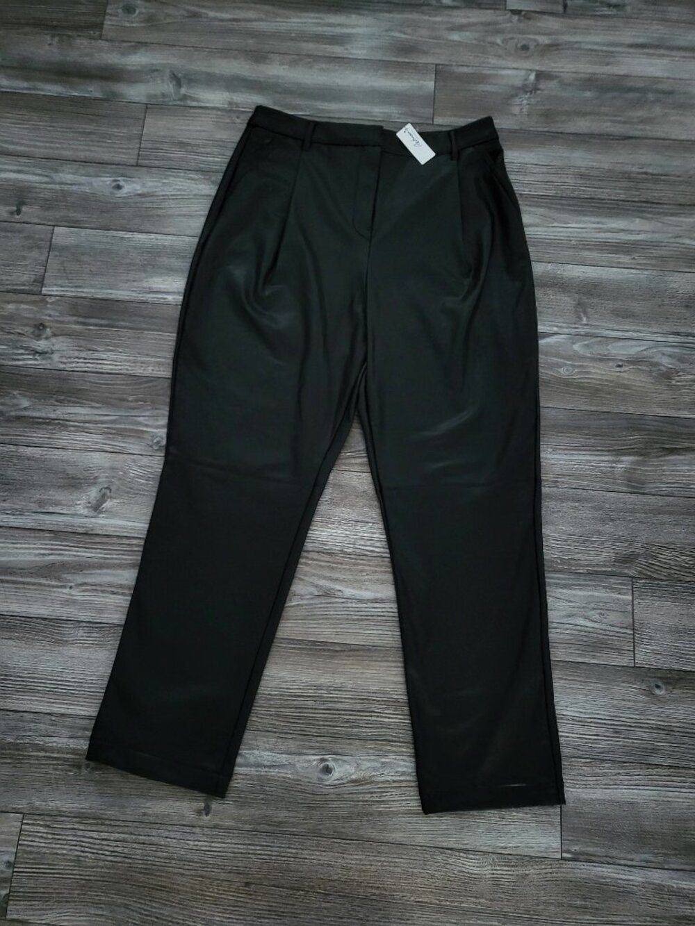 Black Faux Leather Pants Pleated High Waisted Straight Leg Size 14 NWT